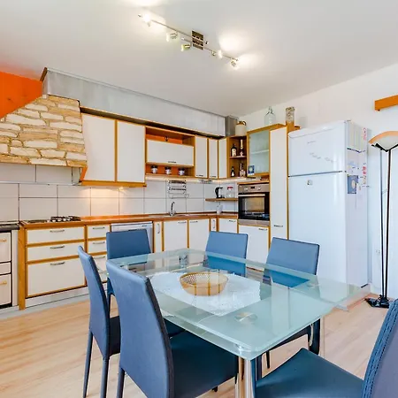 Apartment Anlena