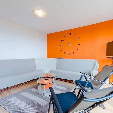 Anlena Apartment *
